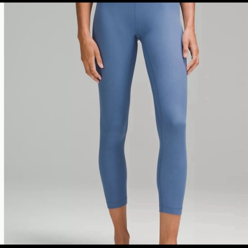 Lululemon oasis blue hr pant 6 ribbed